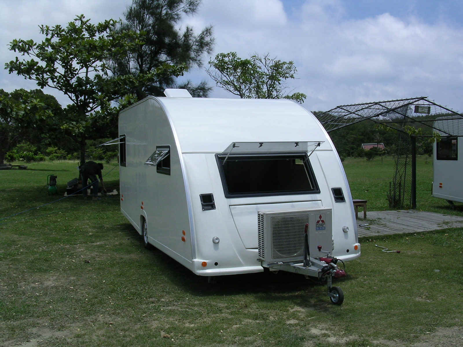 560A